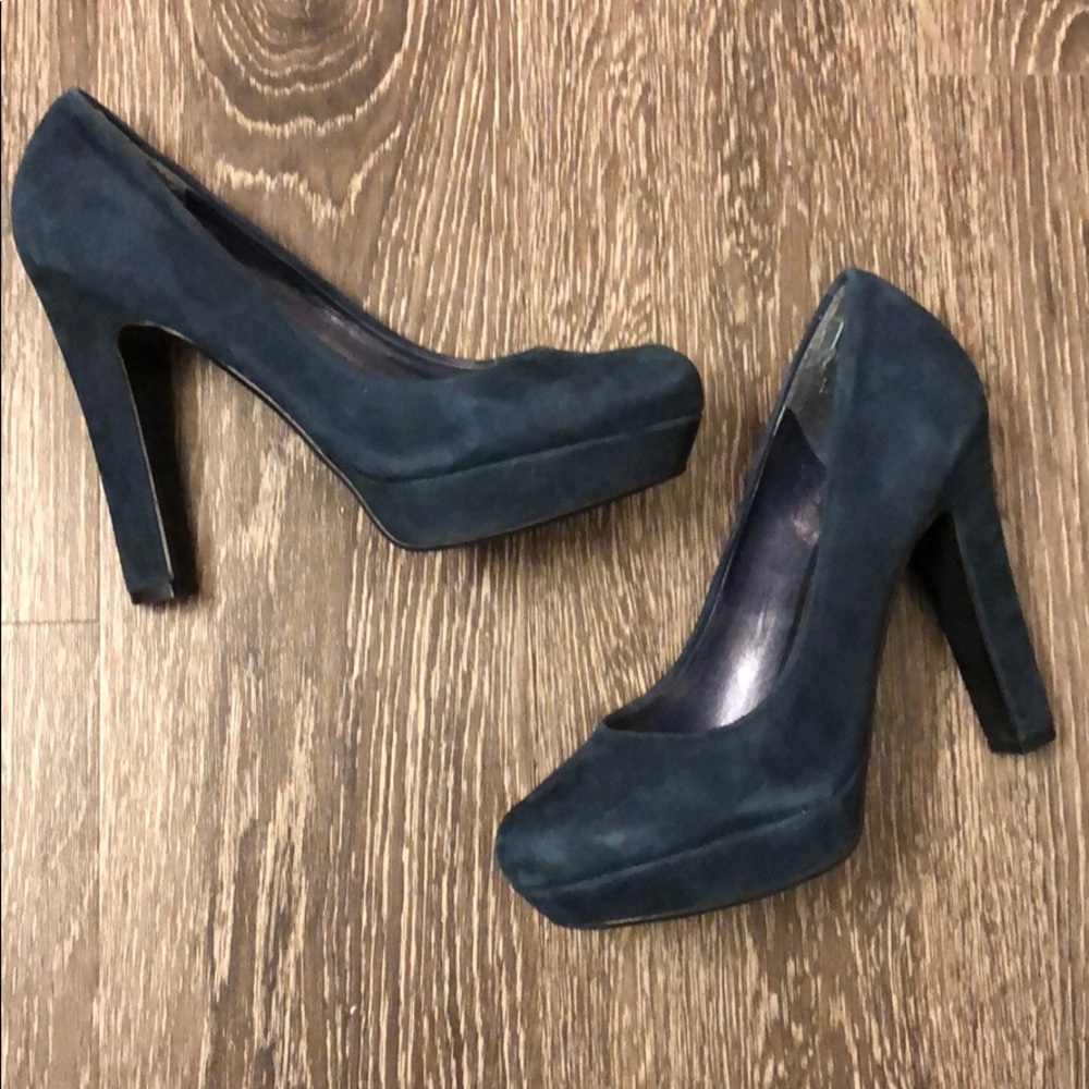 JS by Jessica Simpson Navy Suede Pumps